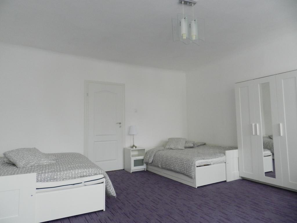 Studio S. Apartment Brasov Exterior photo